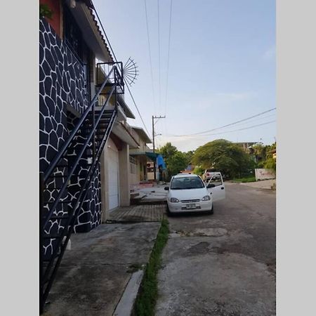 Depto. Maia: A/C, Agua Caliente, Wifi, Tv, Cable. Apartment Palenque Exterior photo